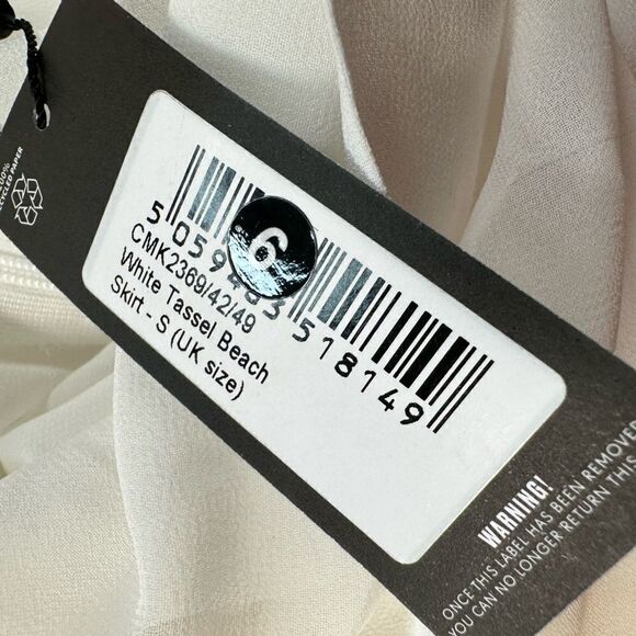 NWT Pretty Little Things White Swim Tassel Fringe Cover Up Skirt - Size Small - Picture 7 of 8